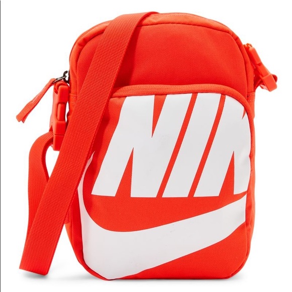Nike Handbags - NIKE CROSSBODY BAG